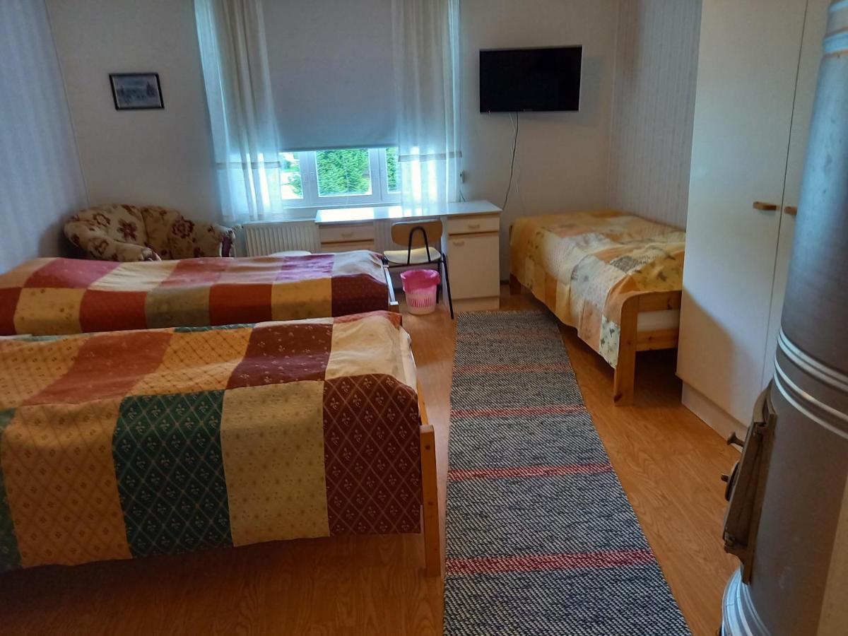 Opintola Bed&Breakfast Norinkylä Esterno foto