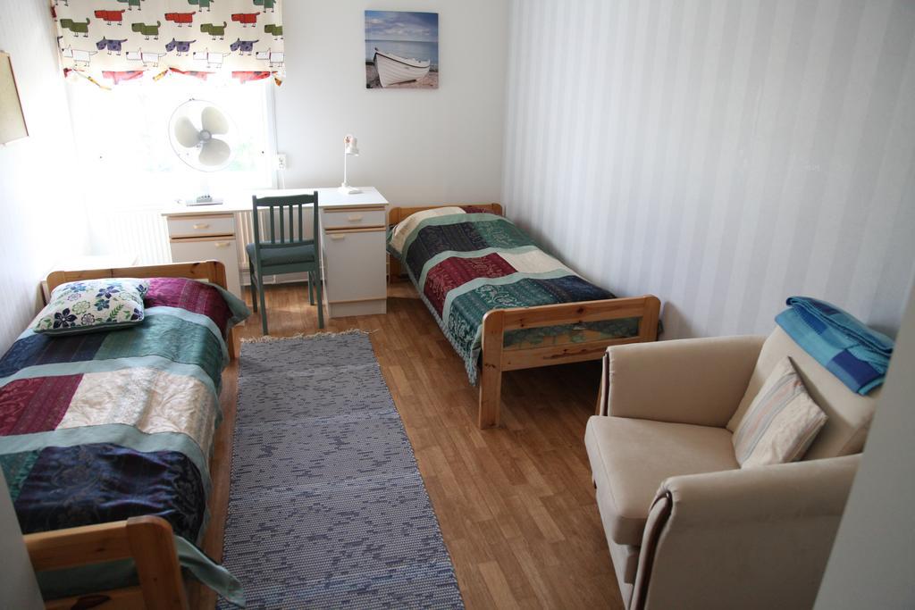 Opintola Bed&Breakfast Norinkylä Esterno foto